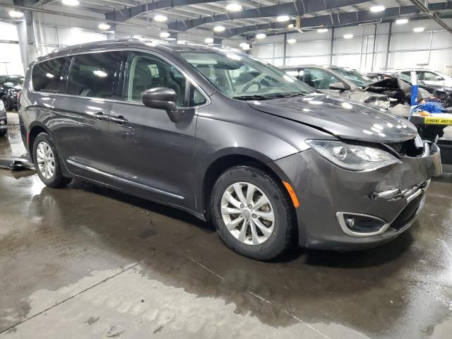 Photo 4 from auction – 2018 CHRYSLER PACIFICA with VIN 2C4RC1EG2JR121887