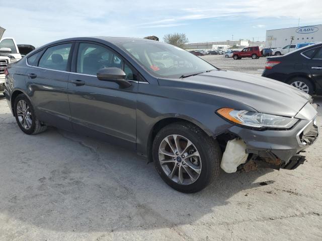 Photo 4 from auction – 2020 FORD FUSION SE with VIN 3FA6P0HD0LR172312