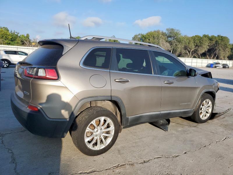 Photo 3 from auction – 2019 JEEP CHEROKEE L with VIN 1C4PJLCB7KD388155