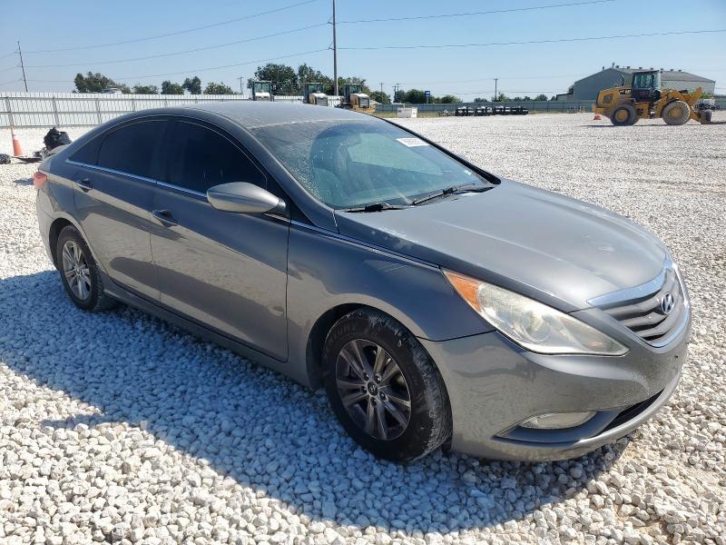 Photo 4 from auction – 2013 HYUNDAI SONATA GLS with VIN 5NPEB4AC9DH688735