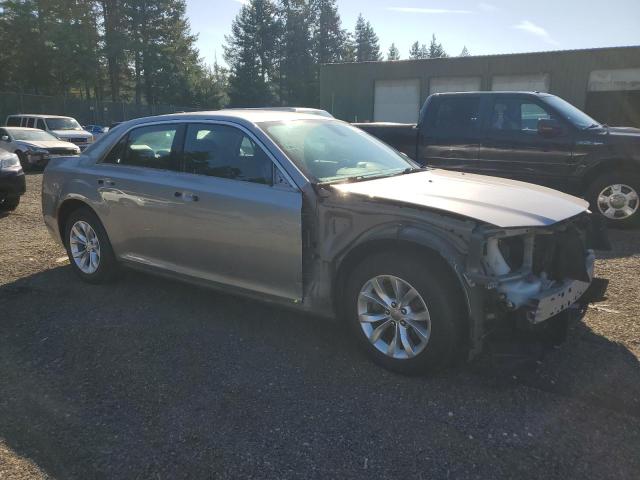 Photo 4 from auction – 2015 CHRYSLER 300 LIMITE with VIN 2C3CCAAG7FH891676