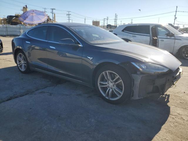 Photo 4 from auction – 2015 TESLA MODEL S 70 with VIN 5YJSA1S18FFP76355
