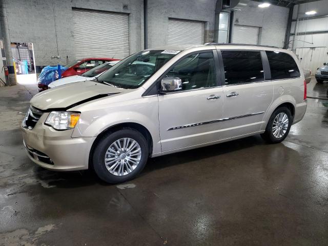 Photo 1 from auction – 2015 CHRYSLER TOWN & COU with VIN 2C4RC1CGXFR609799