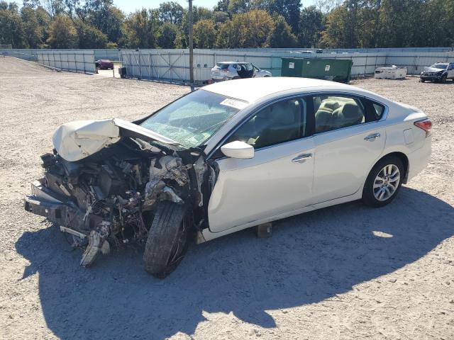 NISSAN ALTIMA 2.5 2015 with VIN 1N4AL3AP1FN381982 - Photo from auction
