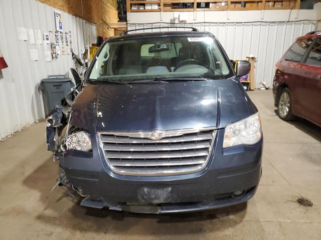 Photo 5 from auction – 2008 CHRYSLER TOWN & COU with VIN 2A8HR54P88R816932