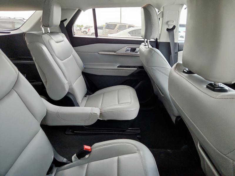 Photo 11 from auction – 2025 FORD EXPLORER A with VIN 1FMUK7DH1SGA59620
