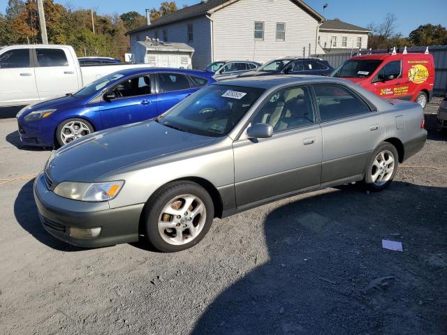LEXUS ES 300 2001 with VIN JT8BF28G210341484 - Photo from auction