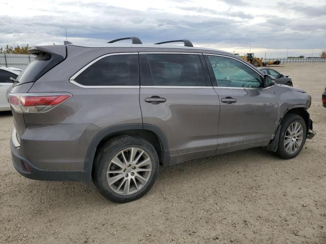 Photo 3 from auction – 2015 TOYOTA HIGHLANDER with VIN 5TDJKRFH1FS198481