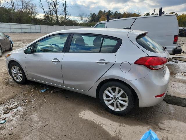 Photo 2 from auction – 2017 KIA FORTE LX with VIN KNAFK5A86H5673568