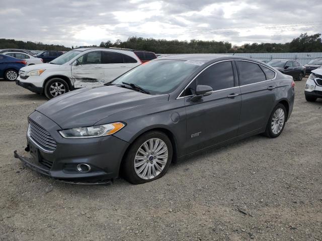 FORD FUSION SE PHEV 2015 with VIN 3FA6P0PU6FR147372 - Photo from auction
