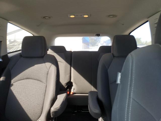 Photo 10 from auction – 2017 CHEVROLET TRAVERSE L with VIN 1GNKRGKD0HJ311769