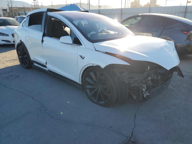 Photo 4 from auction – 2017 TESLA MODEL X with VIN 5YJXCBE21HF046719