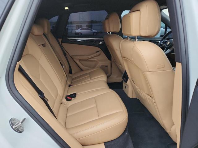 Photo 11 from auction – 2018 PORSCHE MACAN S with VIN WP1AB2A51JLB39377