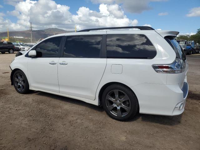 Photo 2 from auction – 2017 TOYOTA SIENNA SE with VIN 5TDXZ3DCXHS795965