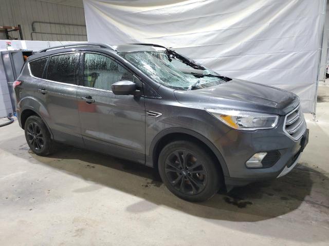 صورة رقم 4 من المزاد - 2018 FORD ESCAPE مع VIN 1FMCU9GD3JUB76125