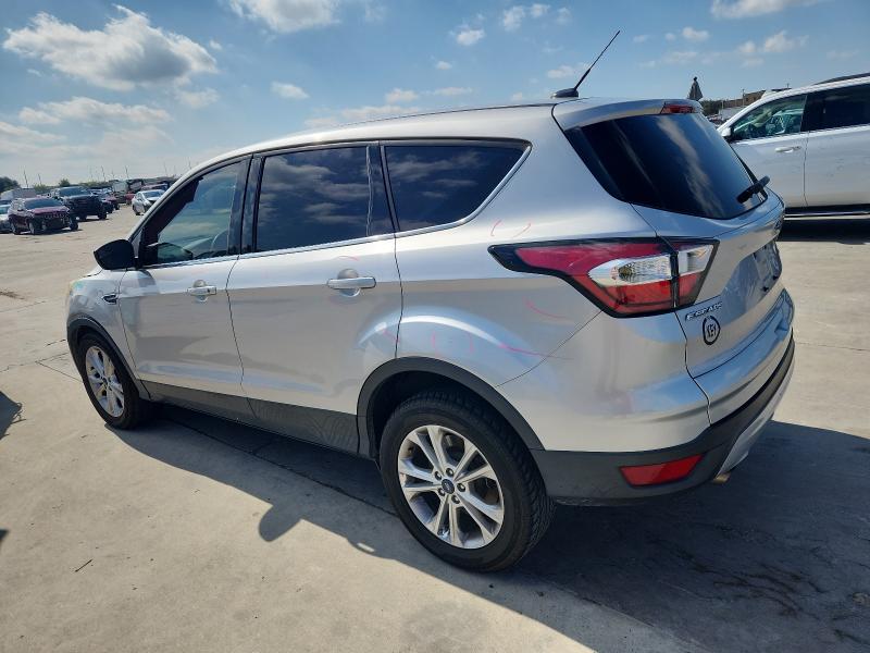 Photo 2 from auction – 2017 FORD ESCAPE with VIN 1FMCU9G99HUB46245