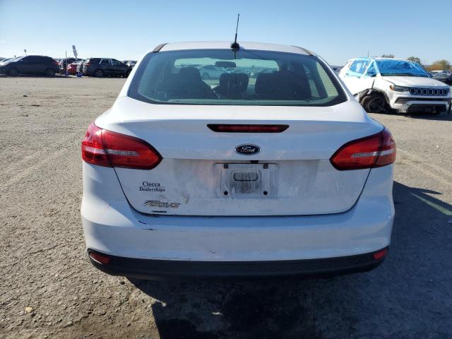 Photo 6 from auction – 2017 FORD FOCUS S with VIN 1FADP3E23HL250907