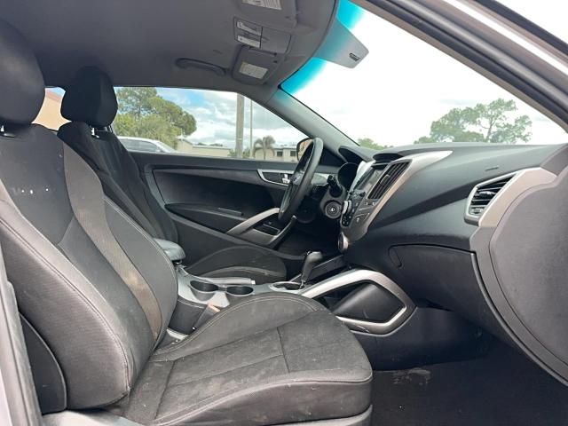 Photo 5 from auction – 2016 HYUNDAI VELOSTER with VIN KMHTC6AD5GU248638