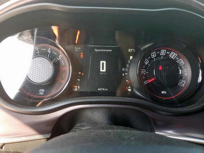 Photo 9 from auction – 2018 DODGE CHALLENGER with VIN 2C3CDZBT6JH217017