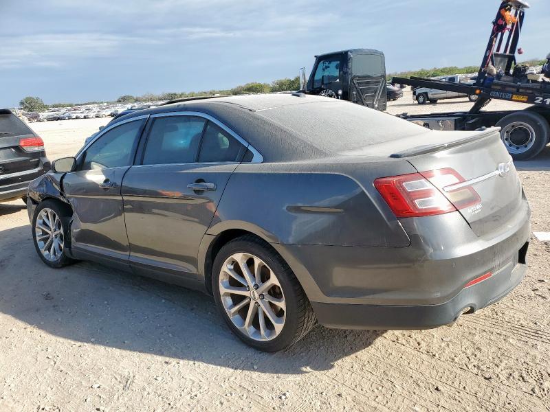 Foto 2 de la subasta – 2016 FORD TAURUS LIM con VIN 1FAHP2J81GG118015