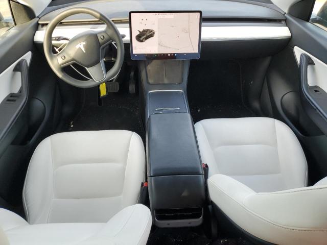 Photo 8 from auction – 2022 TESLA MODEL Y with VIN 7SAYGDEE1NF339632