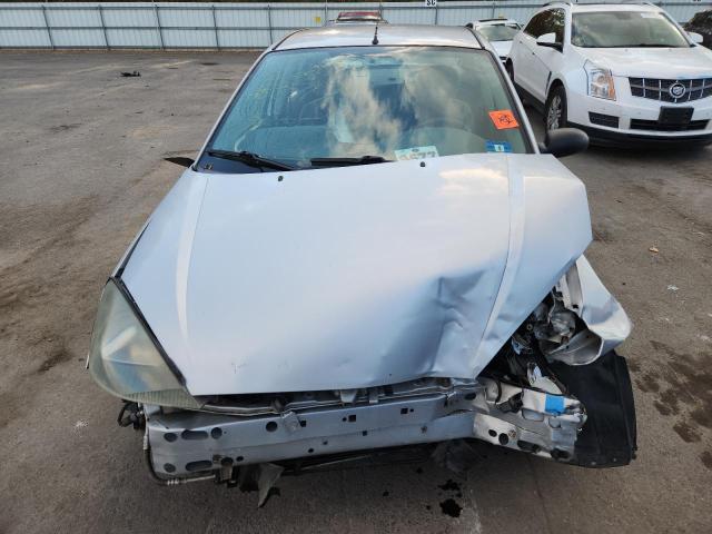 Photo 5 from auction – 2003 FORD FOCUS SE C with VIN 1FAFP34383W145337