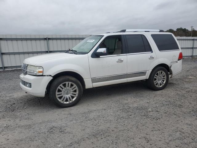 LINCOLN NAVIGATOR 2011 with VIN 5LMJJ2J51BEJ07001 - Photo from auction