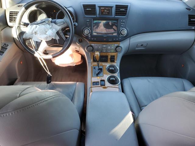 Photo 8 from auction – 2010 TOYOTA HIGHLANDER with VIN JTEJW3EHXA2041059