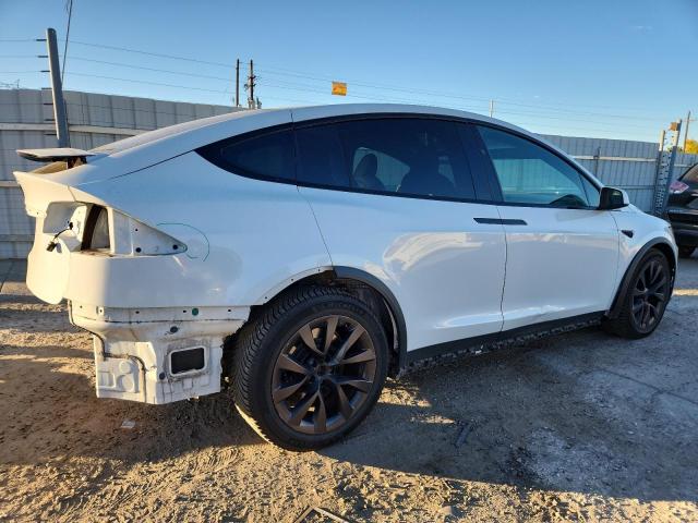Photo 3 from auction – 2022 TESLA MODEL X with VIN 7SAXCBE50NF336328