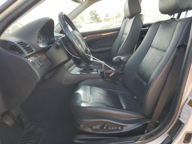 Photo 7 from auction – 2005 BMW 325 XI with VIN WBAEU33405PF63090