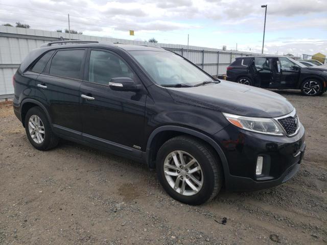 Photo 4 from auction – 2014 KIA SORENTO LX with VIN 5XYKTDA75EG444673
