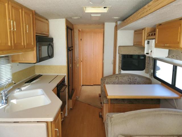 Photo 6 from auction – 2002 WINNEBAGO ADVENTURER with VIN 1FCNF53S710A18981