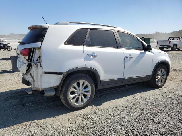Photo 3 from auction – 2015 KIA SORENTO EX with VIN 5XYKU4A76FG647134