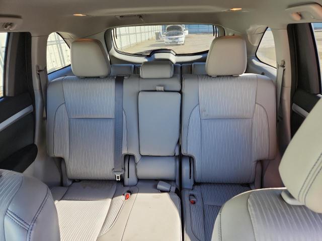 Photo 10 from auction – 2017 TOYOTA HIGHLANDER with VIN 5TDZZRFH1HS217693