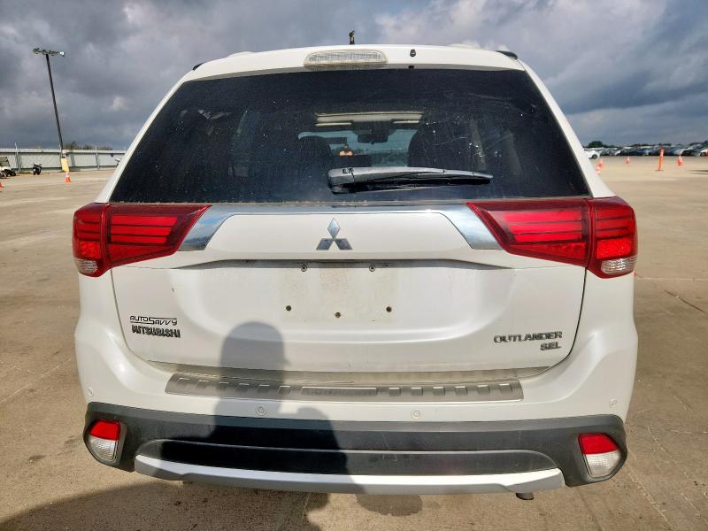 Photo 6 from auction – 2016 MITSUBISHI OUTLANDER with VIN JA4AD3A38GZ000749