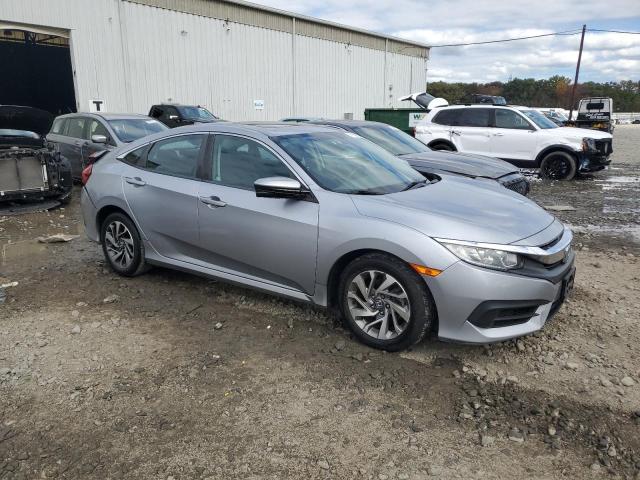 Photo 4 from auction – 2017 HONDA CIVIC EX with VIN 19XFC2F71HE206044