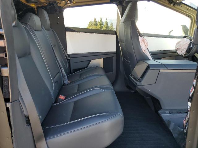 Photo 10 from auction – 2024 TESLA CYBERTRUCK with VIN 7G2CEHEEXRA020699