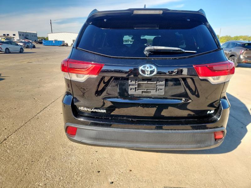 Photo 6 from auction – 2019 TOYOTA HIGHLANDER with VIN 5TDZZRFHXKS302667