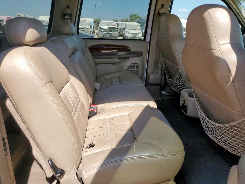 Photo 11 from auction – 2000 FORD EXCURSION with VIN 1FMNU42F1YED78373