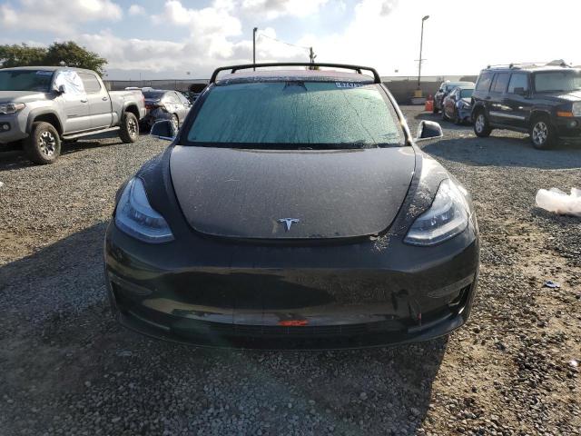 Photo 5 from auction – 2018 TESLA MODEL 3 with VIN 5YJ3E1EA2JF122643