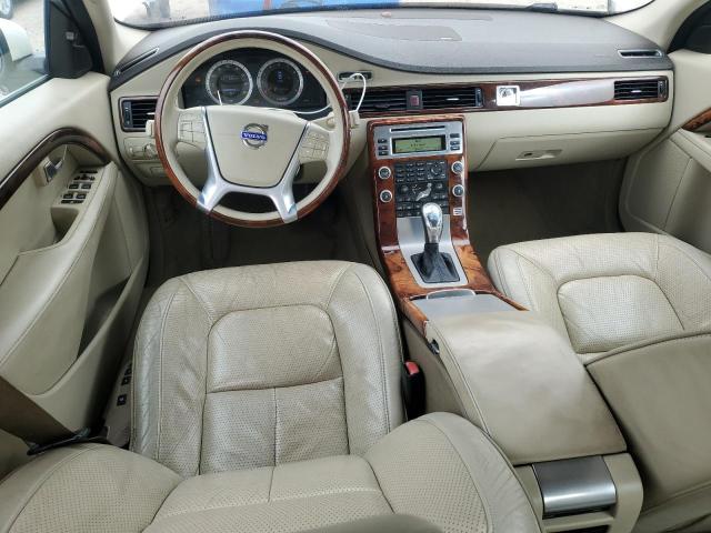 Photo 8 from auction – 2010 VOLVO S80 V8 with VIN YV1852AR2A1121695