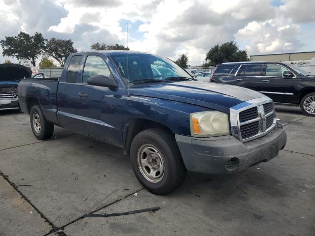 Photo 4 from auction – 2005 DODGE DAKOTA ST with VIN 1D7HE22K35S258691