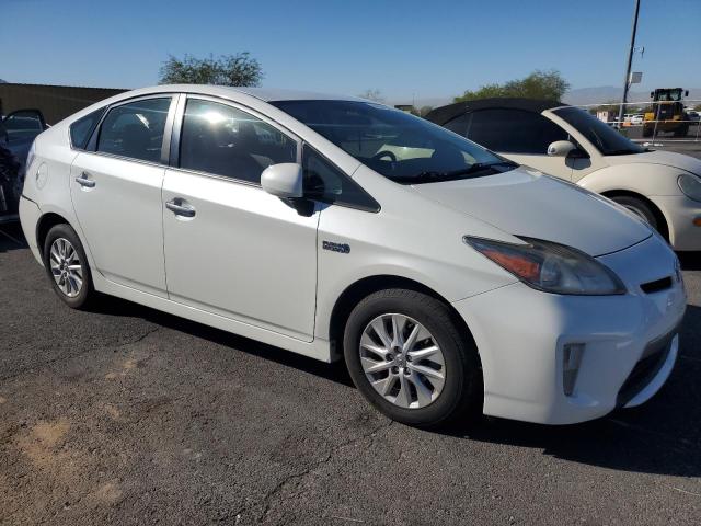 Photo 4 from auction – 2013 TOYOTA PRIUS PLUG-IN with VIN JTDKN3DP4D3037155