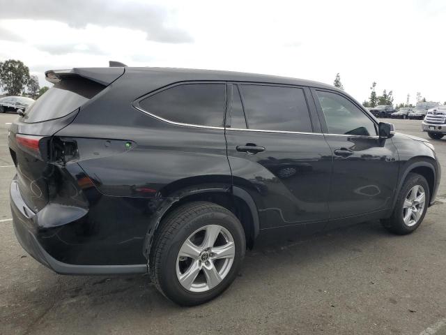 Photo 3 from auction – 2022 TOYOTA HIGHLANDER with VIN 5TDZZRAH2NS125527