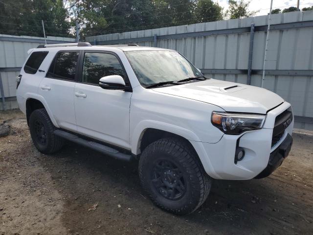 Photo 4 from auction – 2016 TOYOTA 4RUNNER SR with VIN JTEBU5JR1G5294170