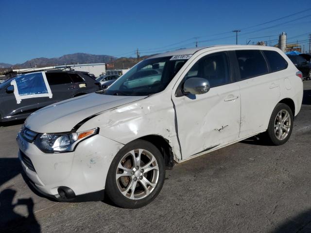 MITSUBISHI OUTLANDER 2014 with VIN JA4AZ3A30EZ018158 - Photo from auction