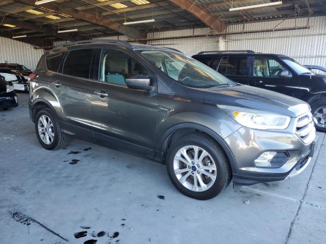 Photo 4 from auction – 2017 FORD ESCAPE SE with VIN 1FMCU0GD9HUC51657