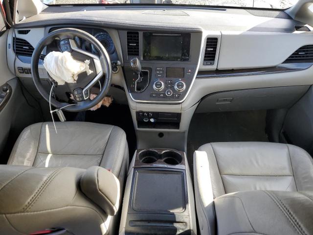 Photo 8 from auction – 2017 TOYOTA SIENNA XLE with VIN 5TDDZ3DC7HS167171