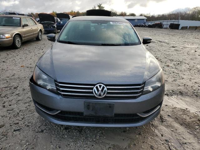 Photo 5 from auction – 2014 VOLKSWAGEN PASSAT S with VIN 1VWAT7A3XEC035158