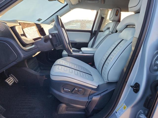 Photo 7 from auction – 2023 RIVIAN R1S ADVENT with VIN 7PDSGABA2PN028226